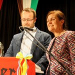 Bürgermeister Petr Adamec begrüßte die Gäste und Frau Dr. Finger übersetzte ins Deutsche