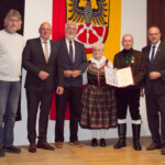 v.l. Helmut Kindl, OB Oliver Weigel, Dr. Ralf Heimrath, Christa Voigt, Jürgen Zuber (dioe Preisträger) und Volker Jobst
