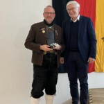 Horst Geißel ehrte Volker Jobst